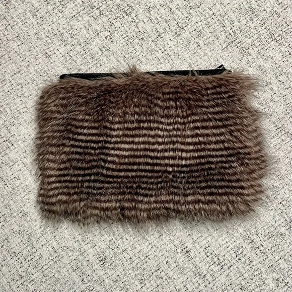 ANN TAYLOR leather and faux fur clutch bag pouch animal print stripes - Picture 2 of 16